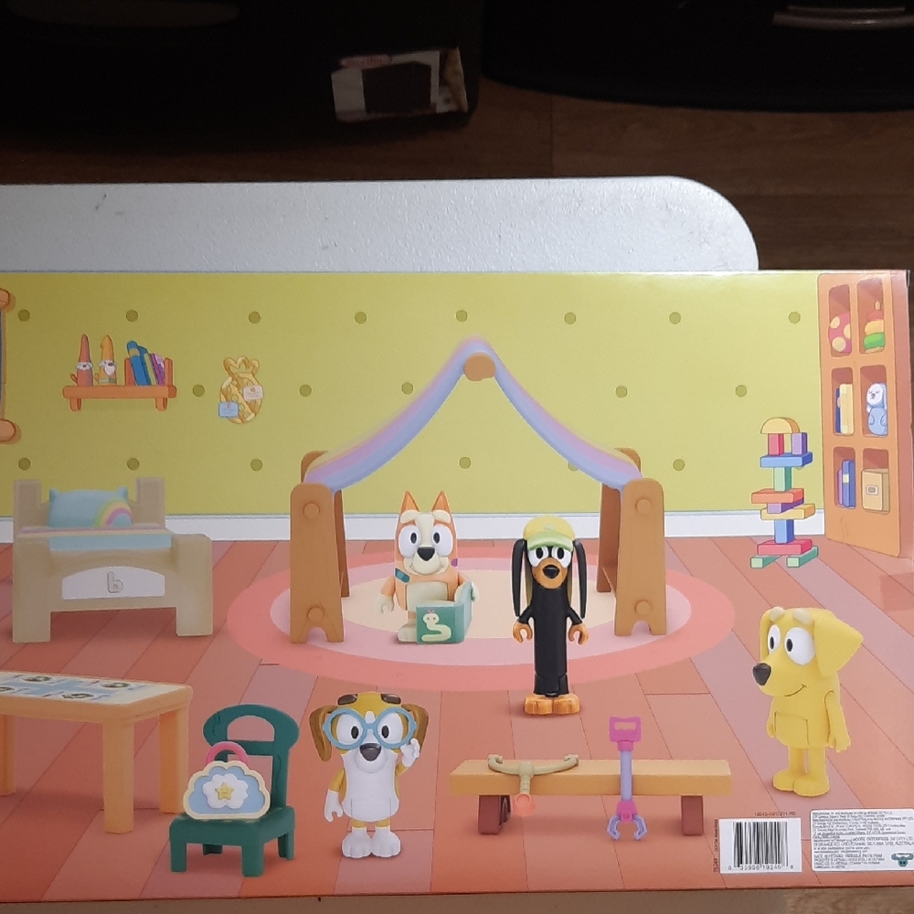 Bluey Playing Doctors Playset 3+ Bluey, Bingo Lucky Snickers & Honey NEW - Picture 5 of 5